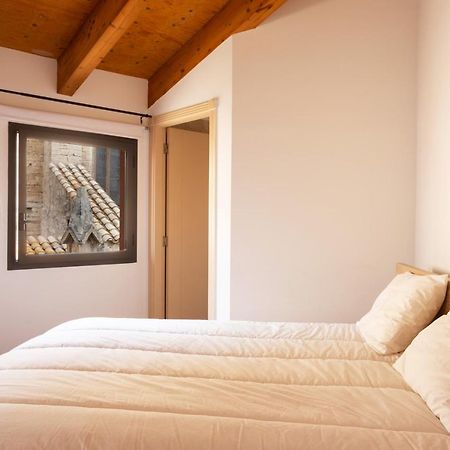 Atic Duplex Amb Encant A 10 Minuts De L' Estany Apartment Banyoles Exterior photo