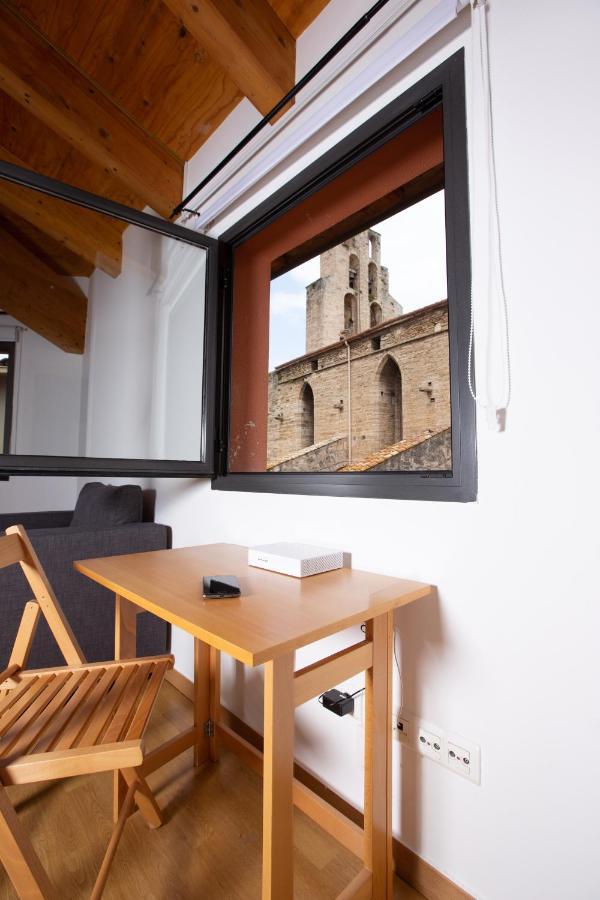 Atic Duplex Amb Encant A 10 Minuts De L' Estany Apartment Banyoles Exterior photo